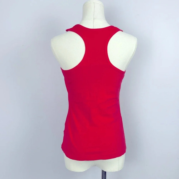🌸Danskin Racerback tank top with built in bra - Picture 5 of 9